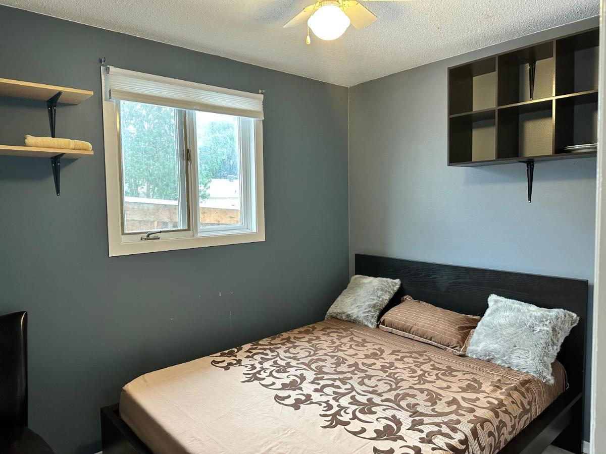 Castlerooms Homestay Ottawa Exterior photo